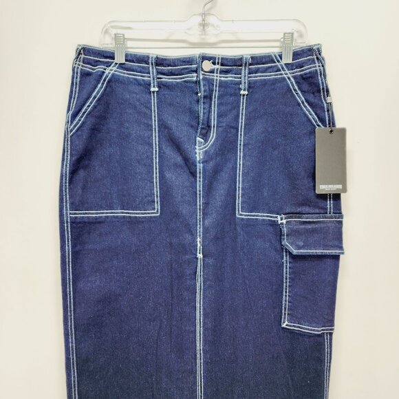 True Religion Rinse Dark Blue Denim Long Cargo Utility Skirt NWT Womens Size 29 - Picture 7 of 14